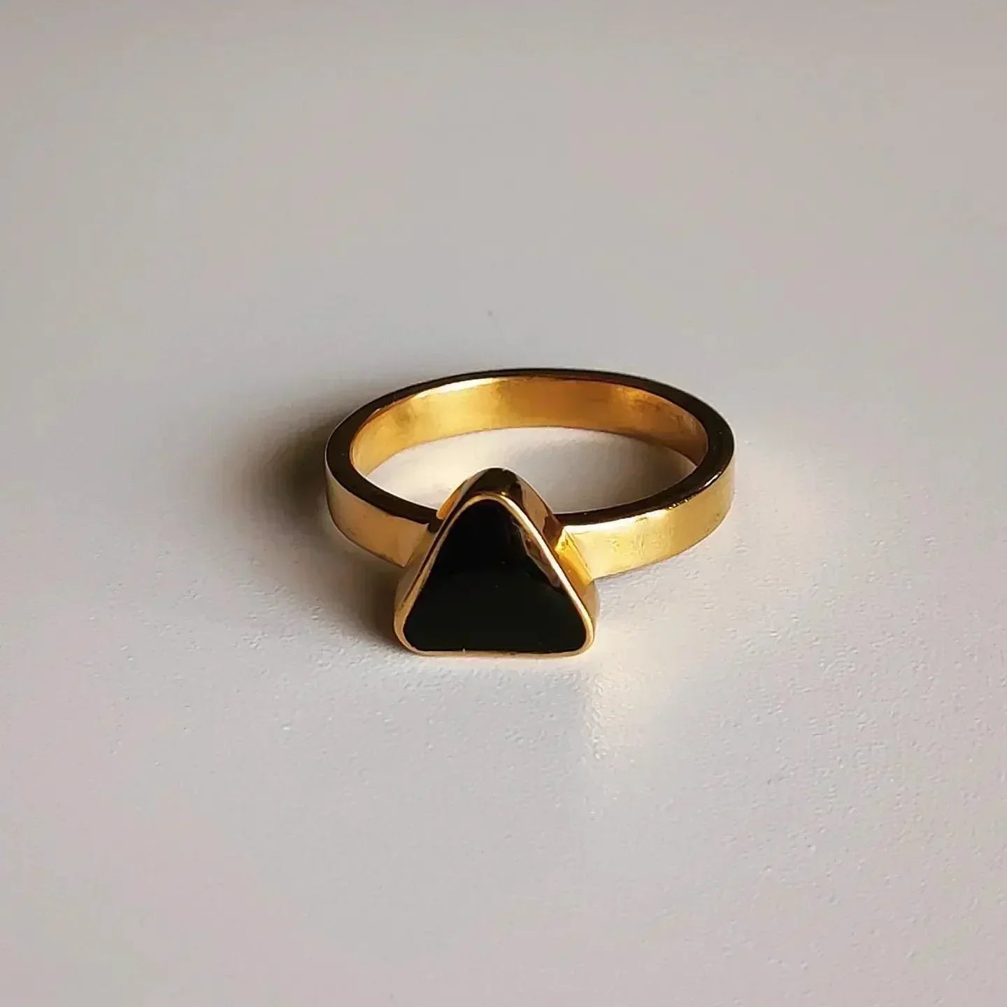 Anillo Triángulo Fosforescente - Sophie's in Jupiter