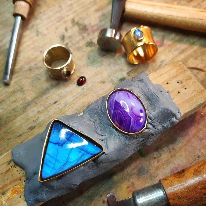 Colgante Labradorita de Madagascar - Piedra de la suerte - Sophie's in Jupiter