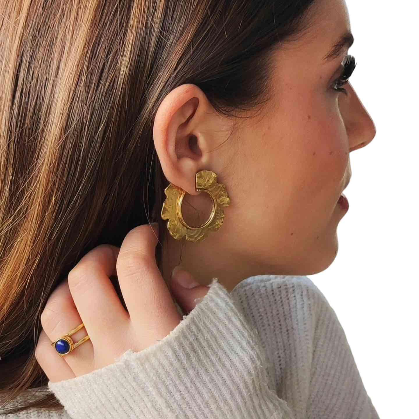 Pendientes Aros Flor de Loto - Sophie's in Jupiter