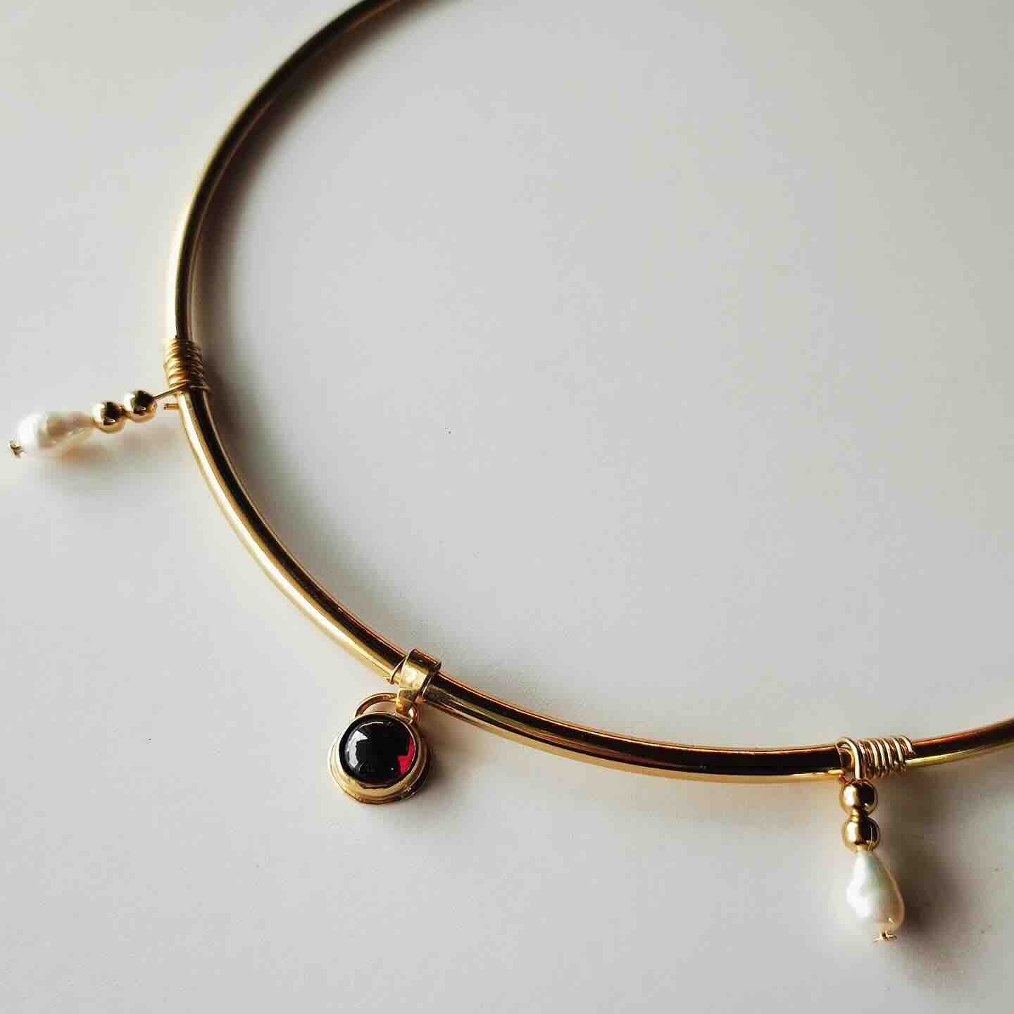 Chokers y Diademas - Sophie's in Jupiter