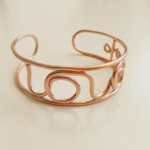 Brazalete Nombre Circular Personalizable - Sophie's in Jupiter