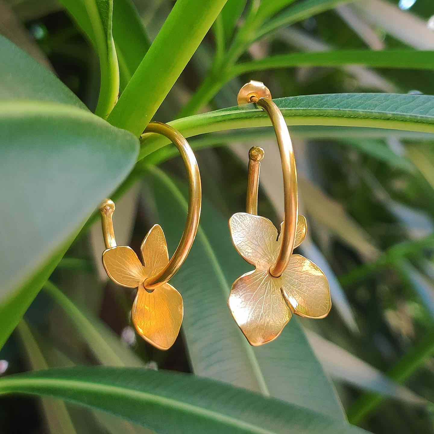 Pendientes Aros Hydrangea - Sophie's in Jupiter